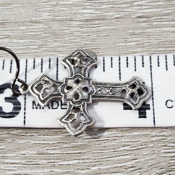 Fashion Jewlery Silvertone Gothic Cross Drop Dangle French Wire Earings - Picture 8 of 9